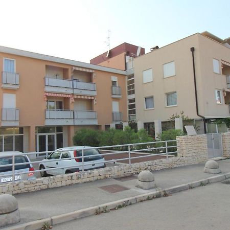 Apartment Vojka In City Center Porec Esterno foto