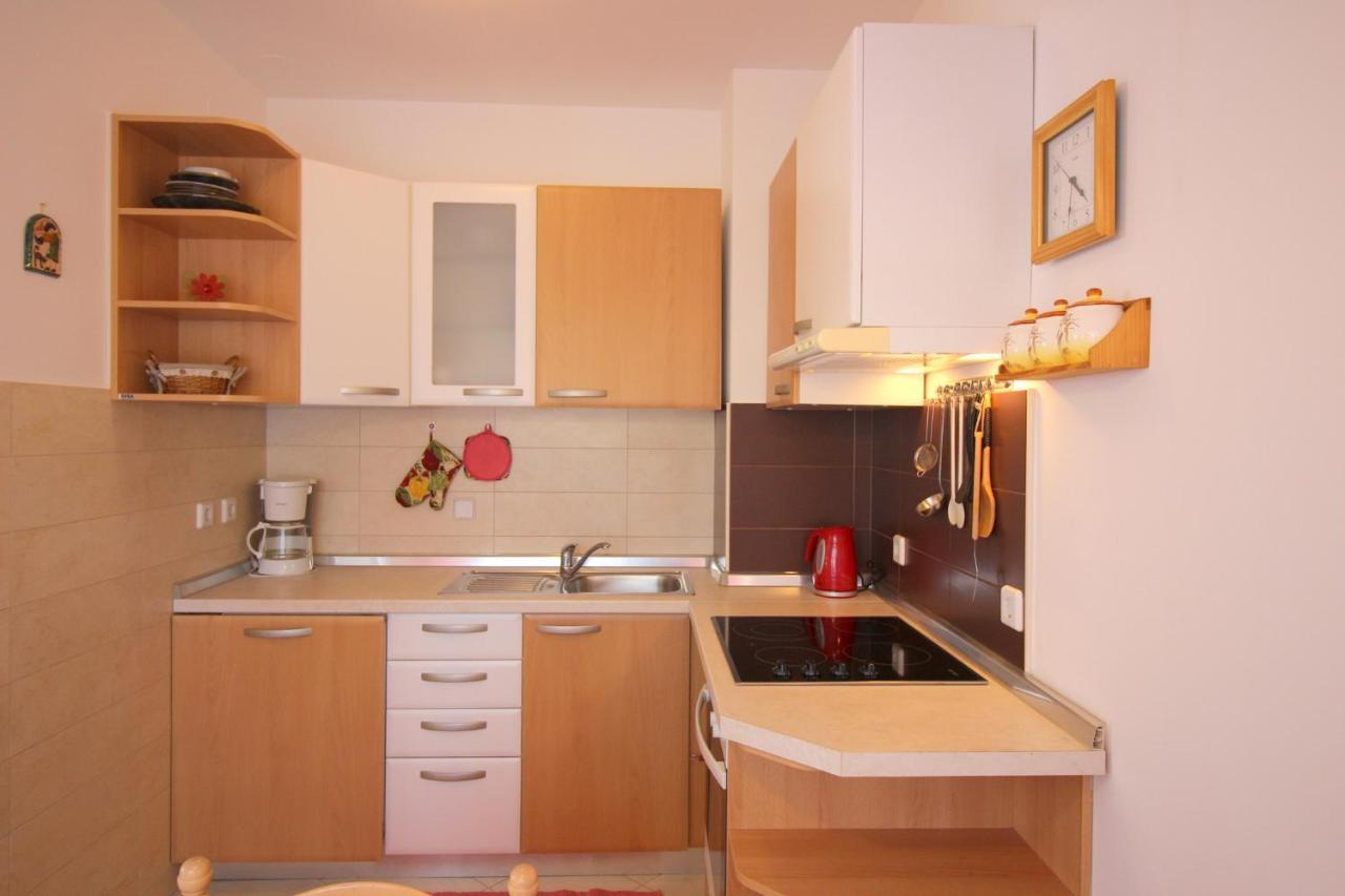 Apartment Vojka In City Center Porec Esterno foto